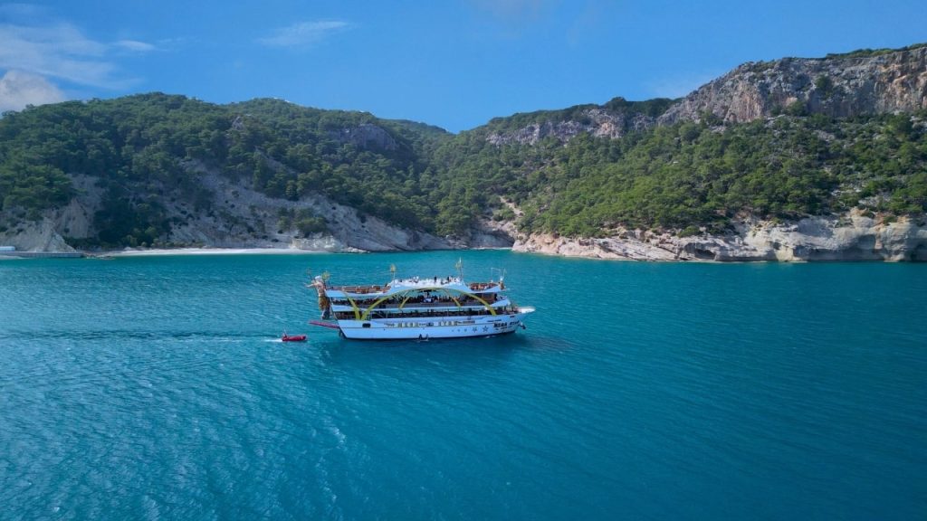 Kemer Mega Star Tekne Turu