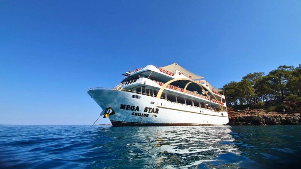 Kemer Mega Star Tekne Turu