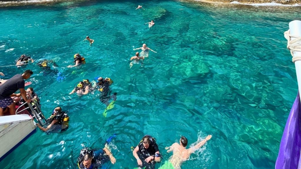 Antalya Dalış Turu Yüzme molası