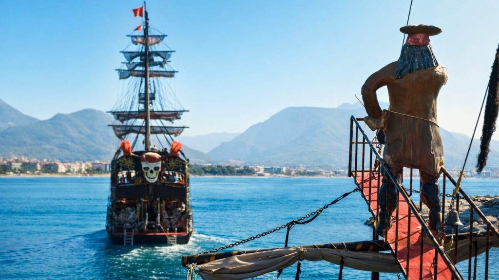 Marmaris Korsan Tekne Turu