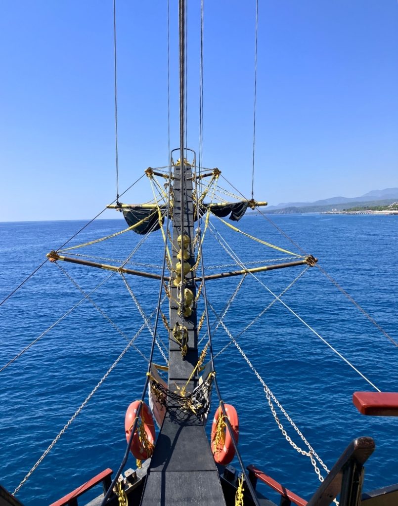 Kemer Korsan Tekne Turu
